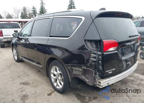 2018 Chrysler Pacifica Touring L из США, поврежденный, VIN 2C4RC1BG8JR312346